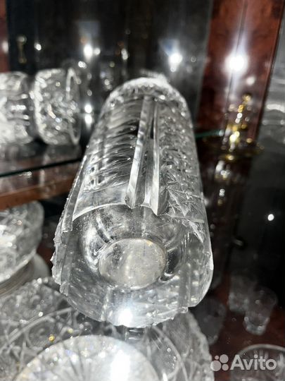 Ваза хрустальная для цветов