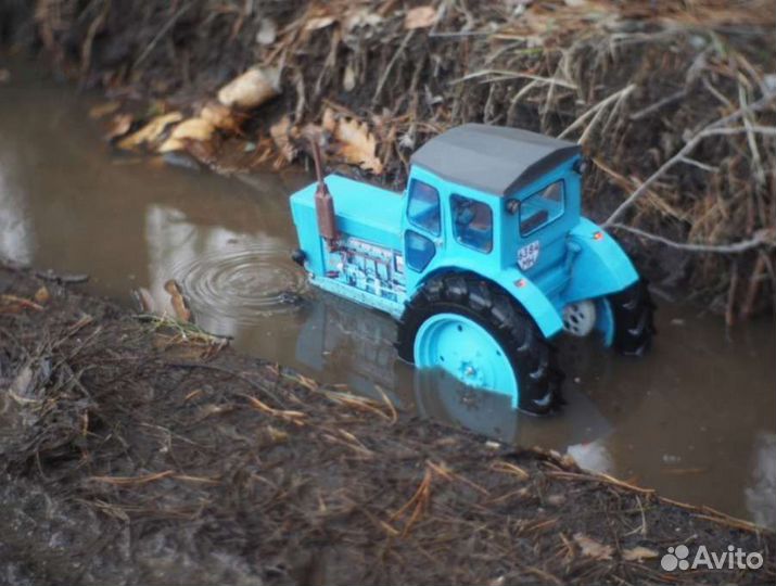 Rc модель трактора лтз Т40