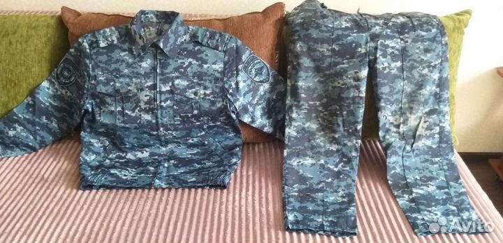 Форма полиции цифра