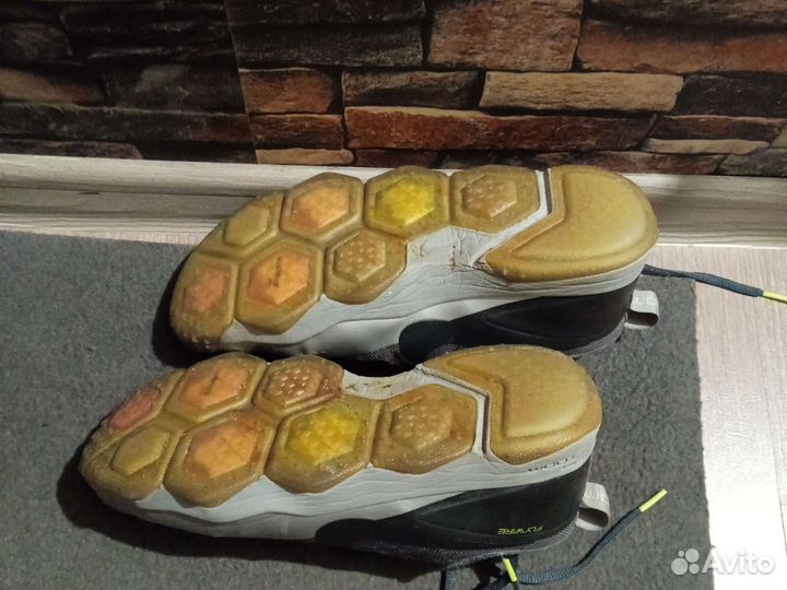 Кроссовки nike