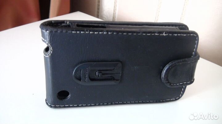 Чехол для iPhone 3g. Кожаный + наклейка aplle