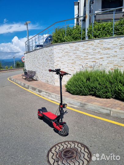 Электросамокат kugoo g1