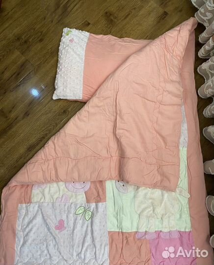 Детское одеяло и подушка