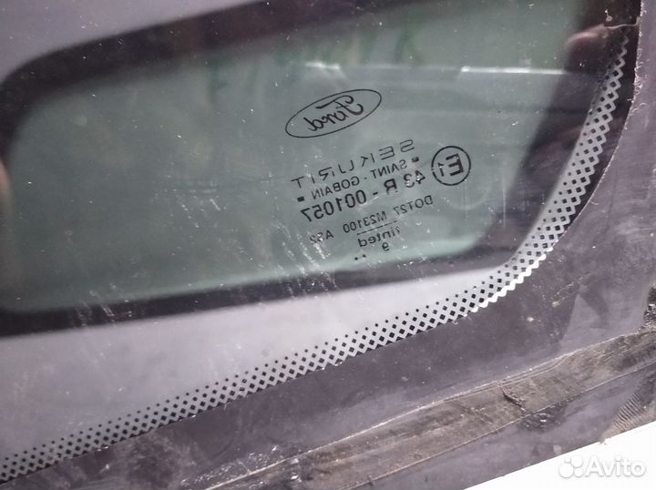 Стекло кузова Ford Focus 1 1998-2005