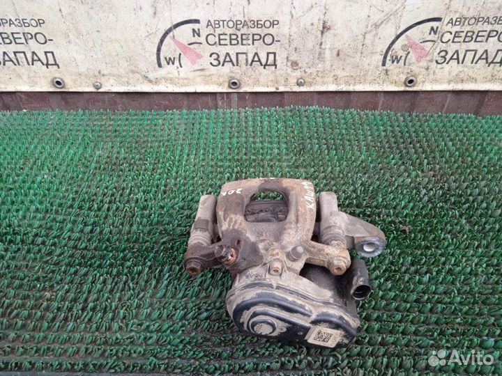 Суппорт задний левый Nissan Qashqai J11 MR20DD 2.0