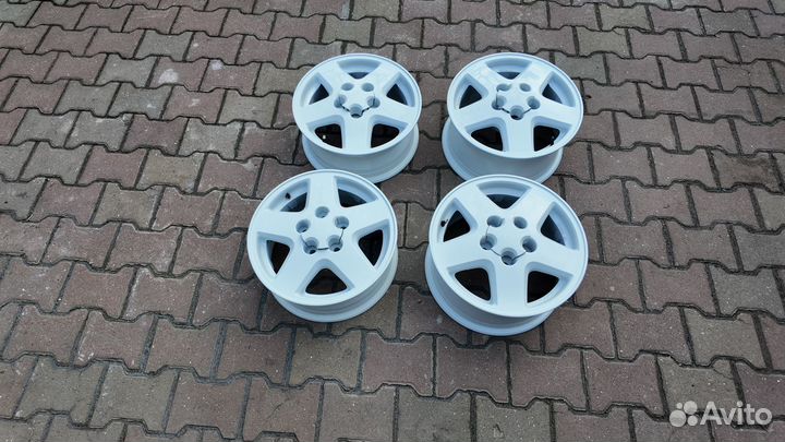 Литые диски r15 с Toyota Vista