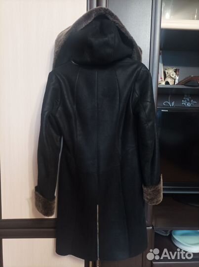 Дубленка натуральная из Овчины 42-44 размер