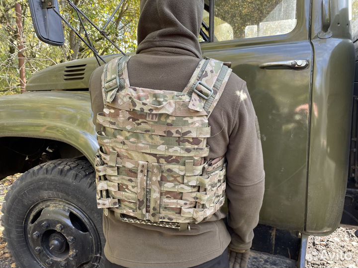 Тактический жилет для спецподразделений