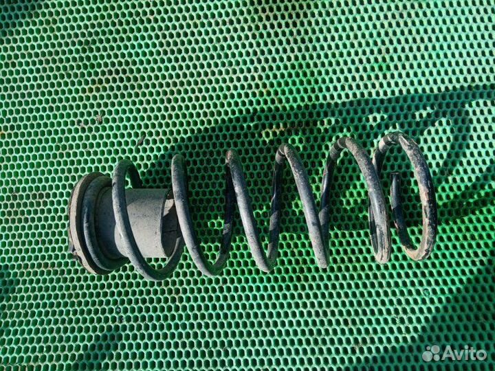 Пружина передняя Chevrolet Lanos