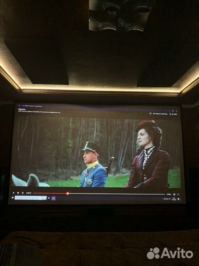 Домашний кинотеатр (частный кинозал)