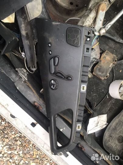 Блок сиденья задний правый W220 Mercedes