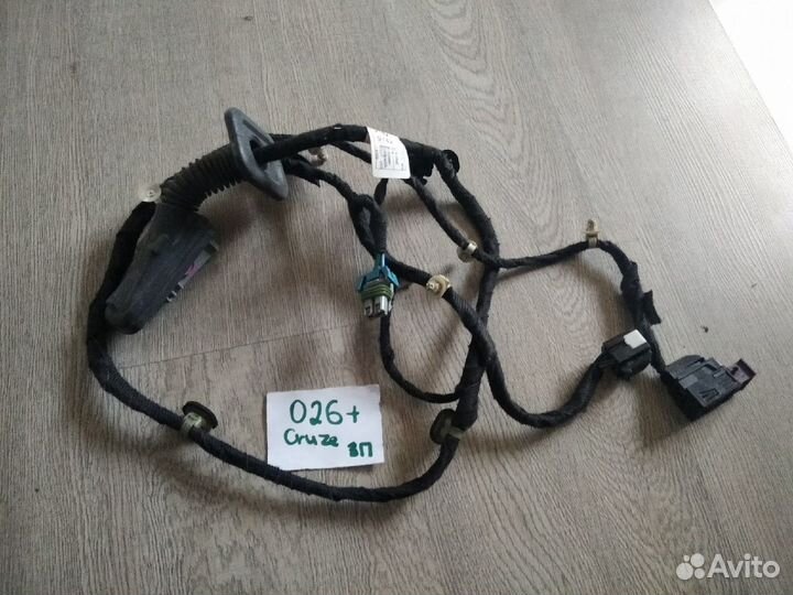 Chevrolet Cruze форточка