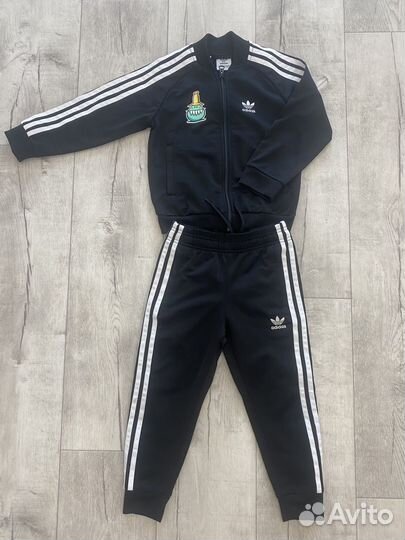 Спортивный костюм Adidas