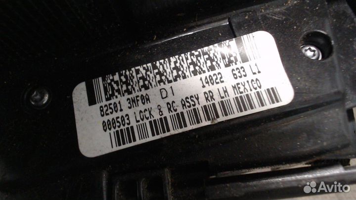 Замок двери Nissan Leaf, 2014