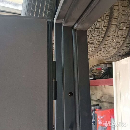 Входная дверь