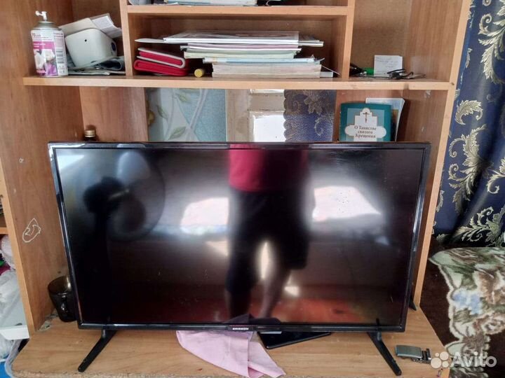 Телевизор