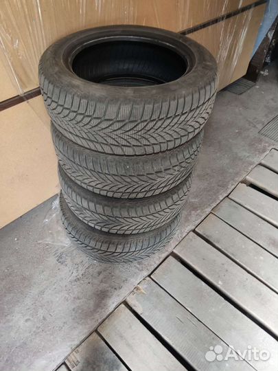 Goodyear UltraGrip Ice 2 205/55 R16 94