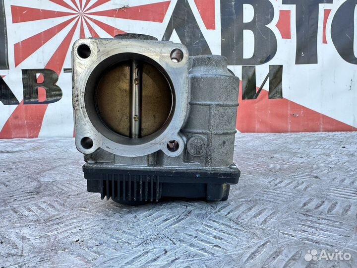 Дроссельная заслонка Nissan Teana J31 VQ23DE