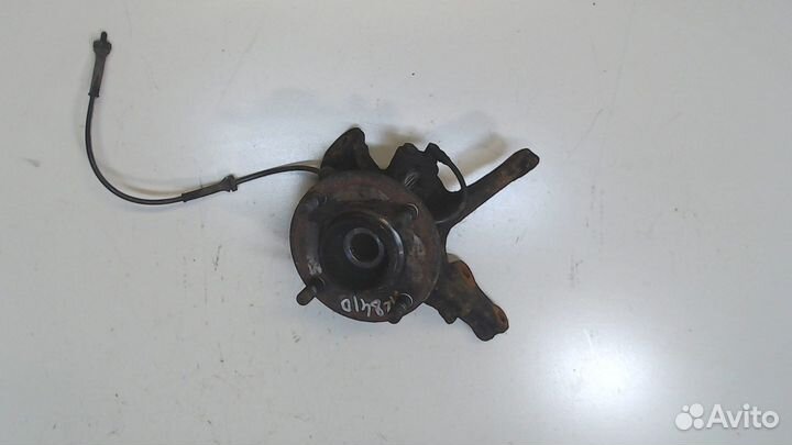 Ступица (кулак, цапфа) Nissan Almera N16, 2004