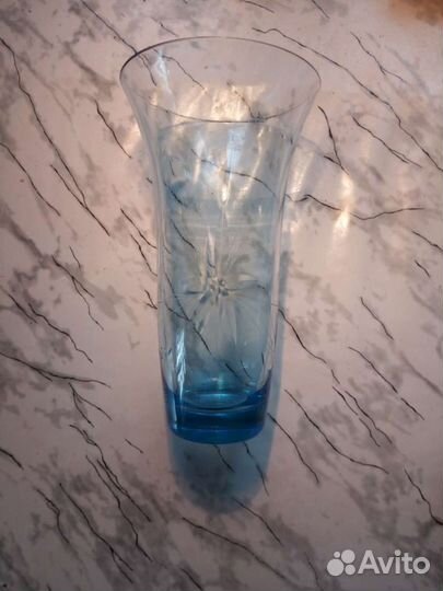 Старинная ваза