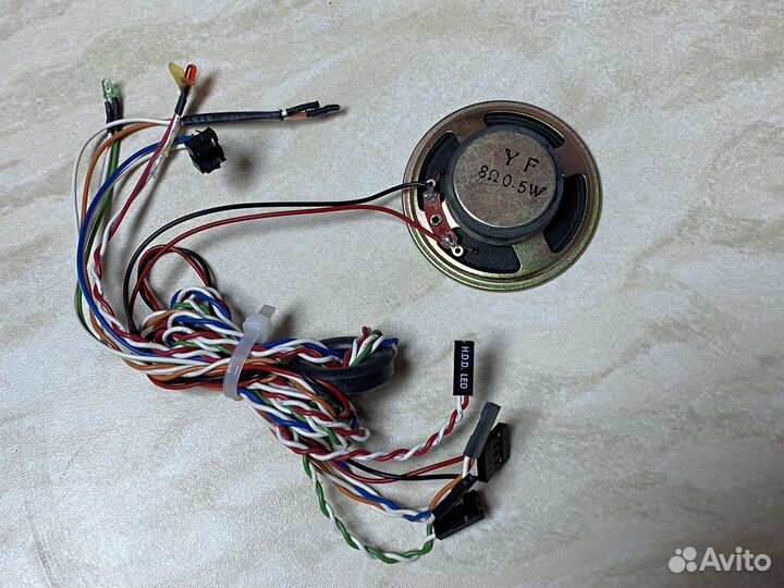 Динамик-пищалка 0,5 Вт 8 Ом светодиоды