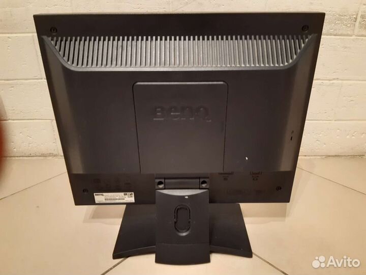 Монитор Benq Q7t5