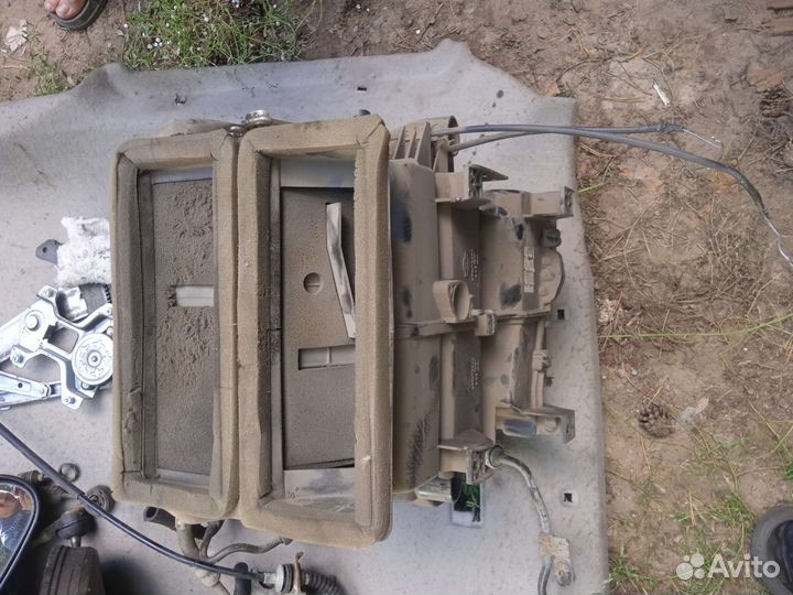 Корпус печки nissan sunny b15