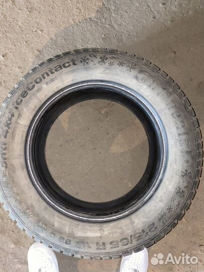 Continental Conti4x4IceContact 215/65 R16