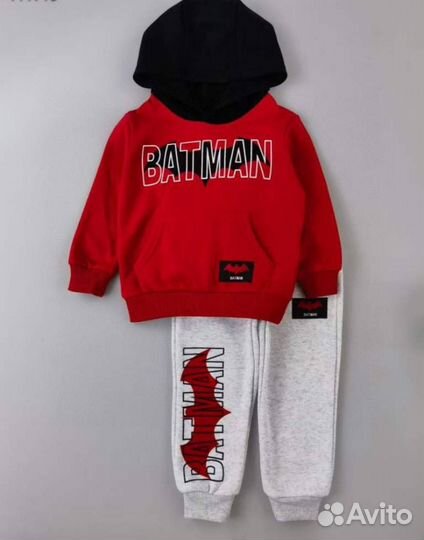 Костюм H&M Batman новый на флисе 90-116