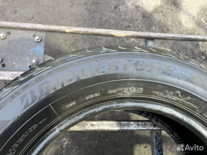 Bridgestone Turanza T001 225/60 R16 98V