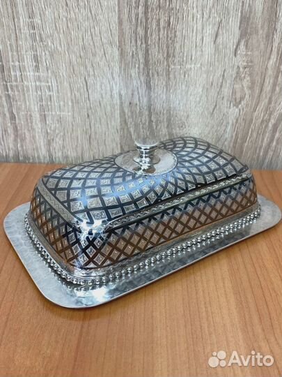 Масленка из серебра