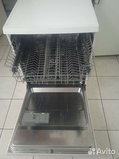 Посудомоечная машина Electrolux 60