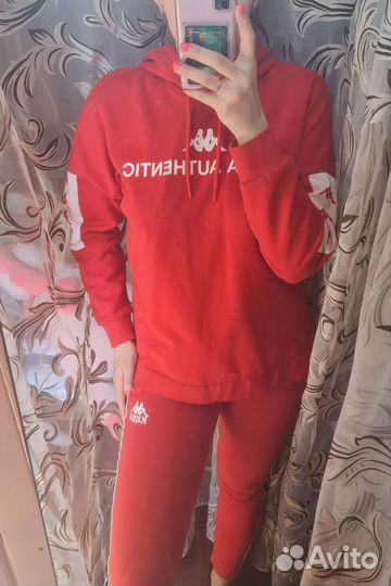 Костюм спортивный