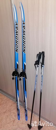 Лыжи беговые, палки для лыж