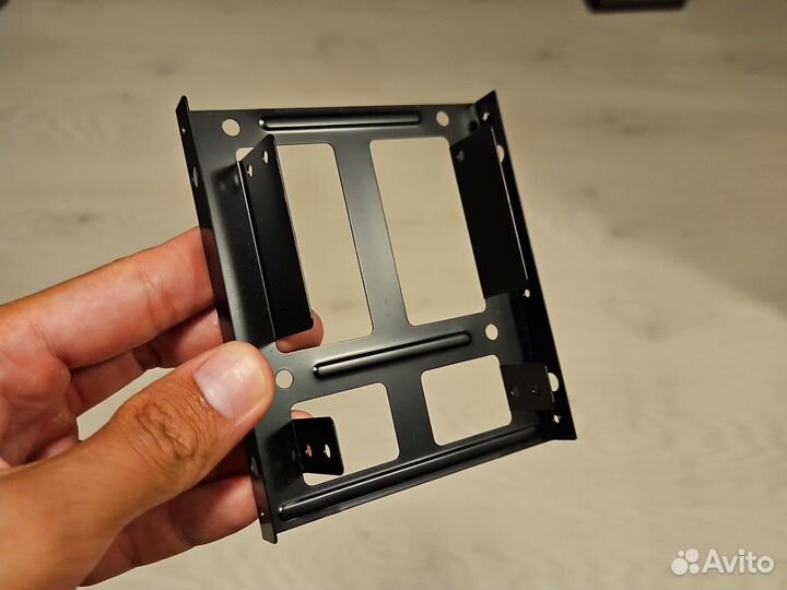 Крепление для 2 * SSD / HDD 2.5