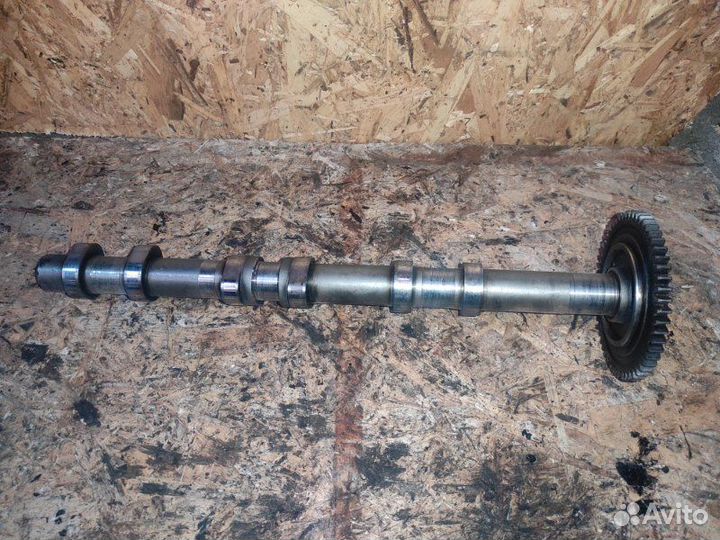 Распредвал Mercedes Vito W639 3.0 OM642 2008