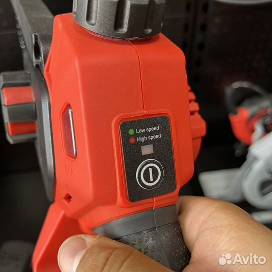 Цепная аккумуляторная пила felisatti