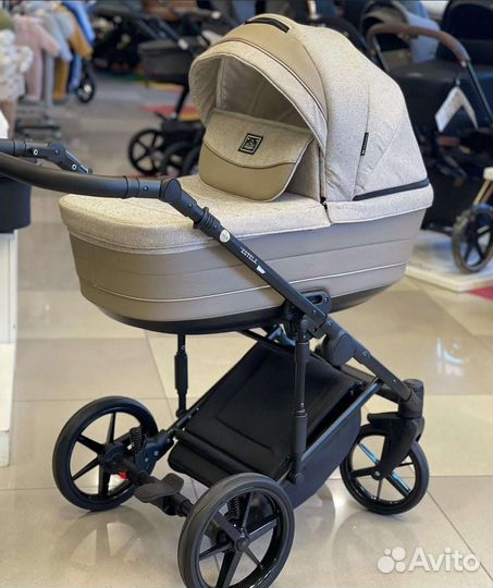 Коляска 2 в 1 adamex estela