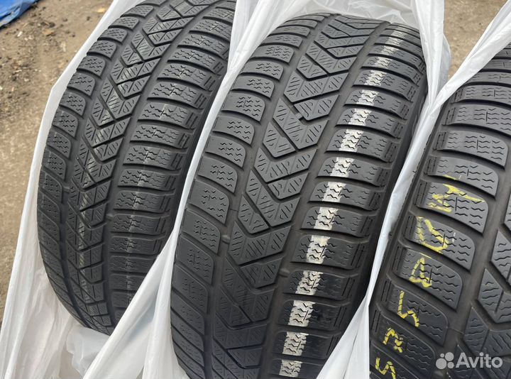 Pirelli Scorpion Winter 235/60 R17