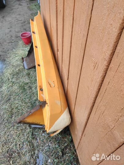 Фары азлк 2137