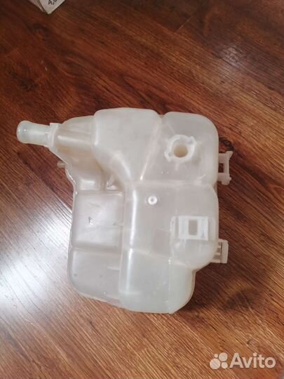 Бачок антифриза opel astra j