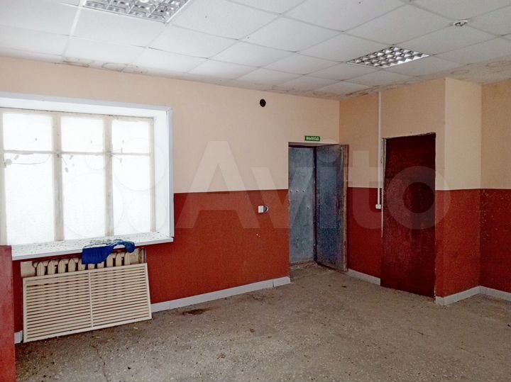 Здание, 100 м²