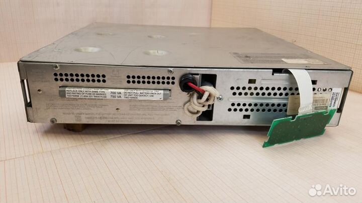 Ибп APC Smart-UPS SUA750RMI2U/б/у без АКБ