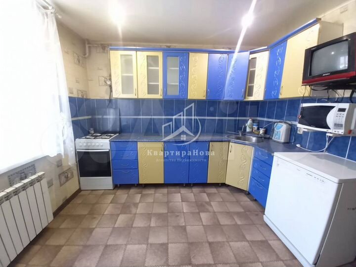 3-к. квартира, 76,6 м², 1/10 эт.