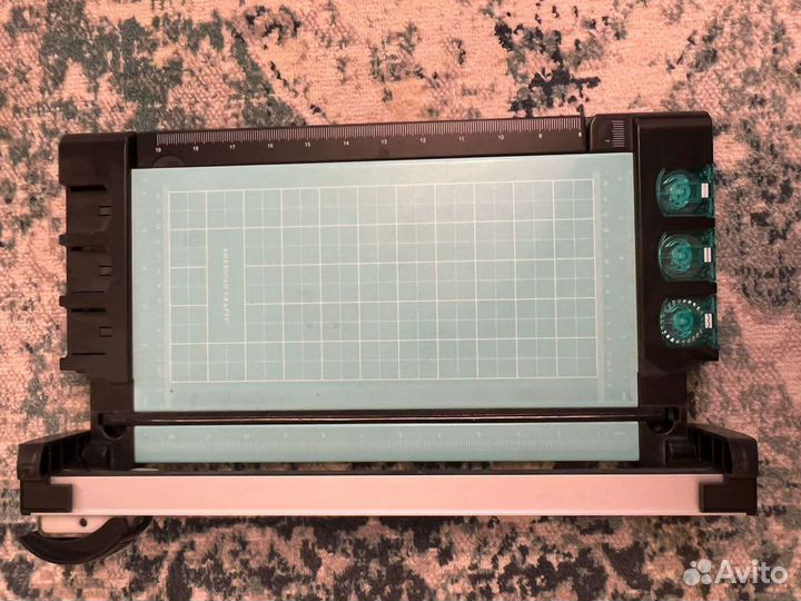 Резак- триммер для бумаг и скрапбукинга