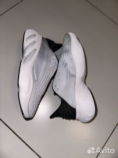 Adidas adiFOM sltn