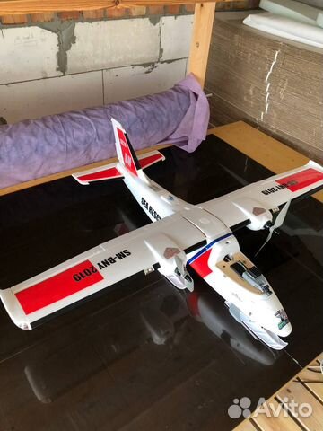 Радиоуправляемый самолет