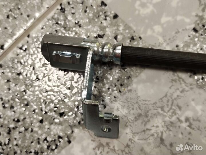 Тормозной шланг Ford Escort передний левый