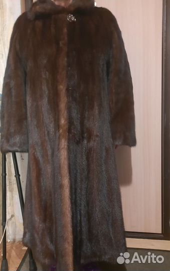 Женская верхняя одежда зима