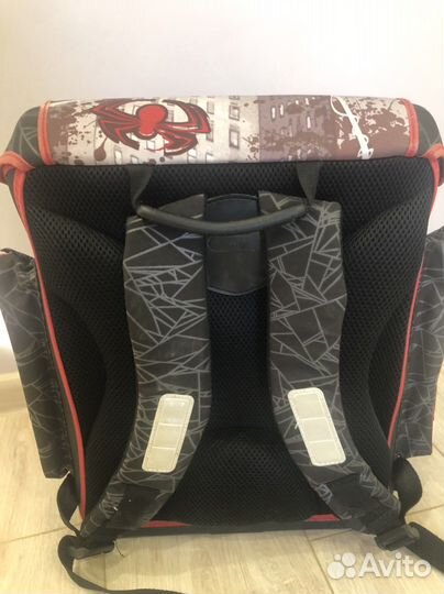 Школьный рюкзак Scooli